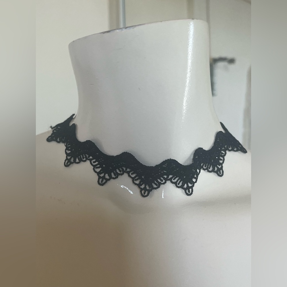 Black Embroidered Lace Chocker Necklace